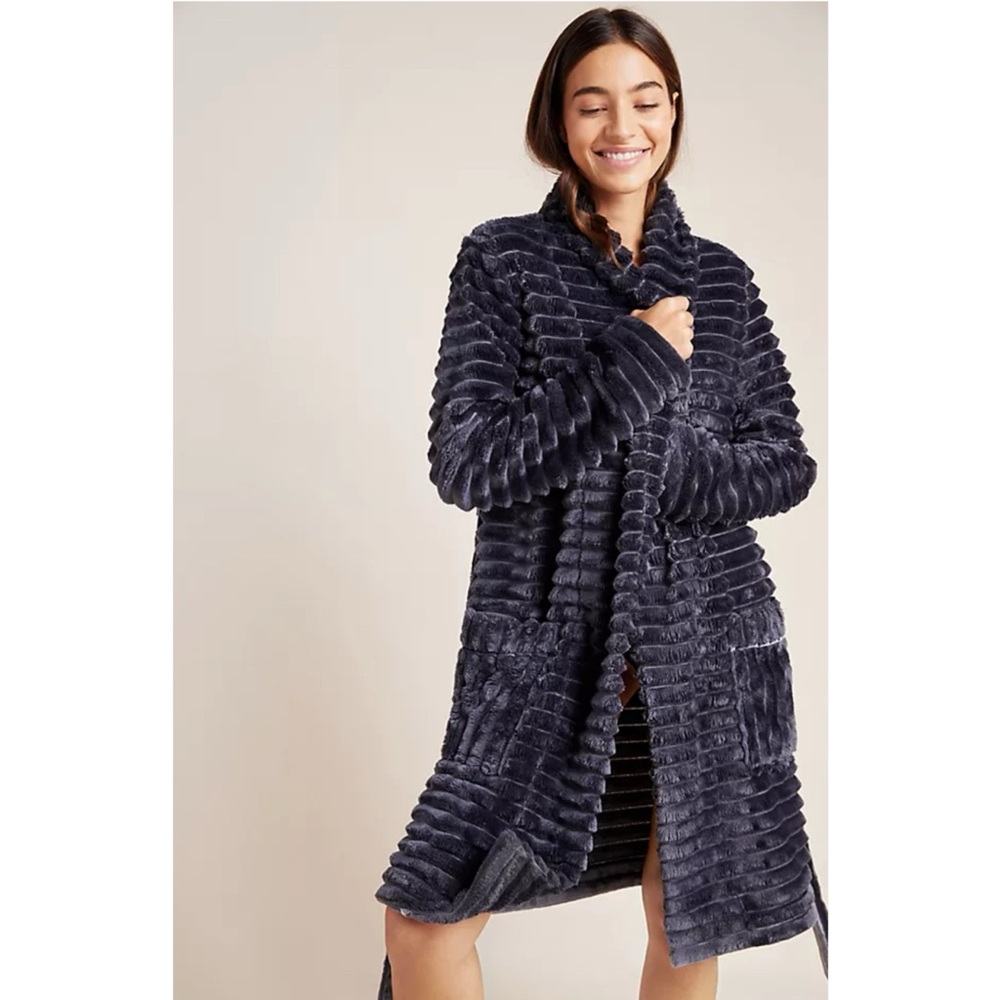 By Anthropologie Mariposa Fuzzy Robe Size XS/S Dark Gray